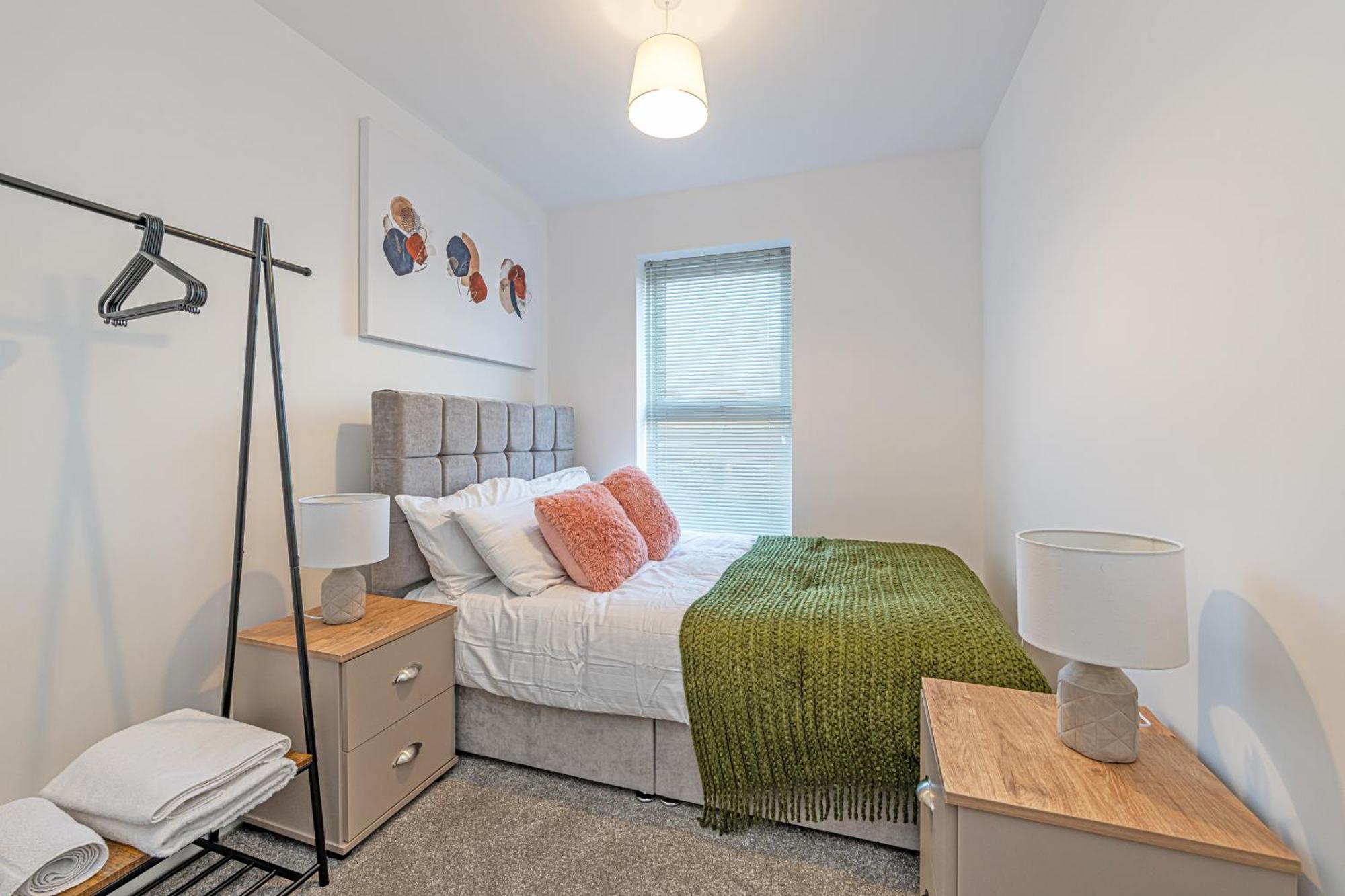 Gospel Heights Luxury Apartments With Parking Хесуолл Экстерьер фото