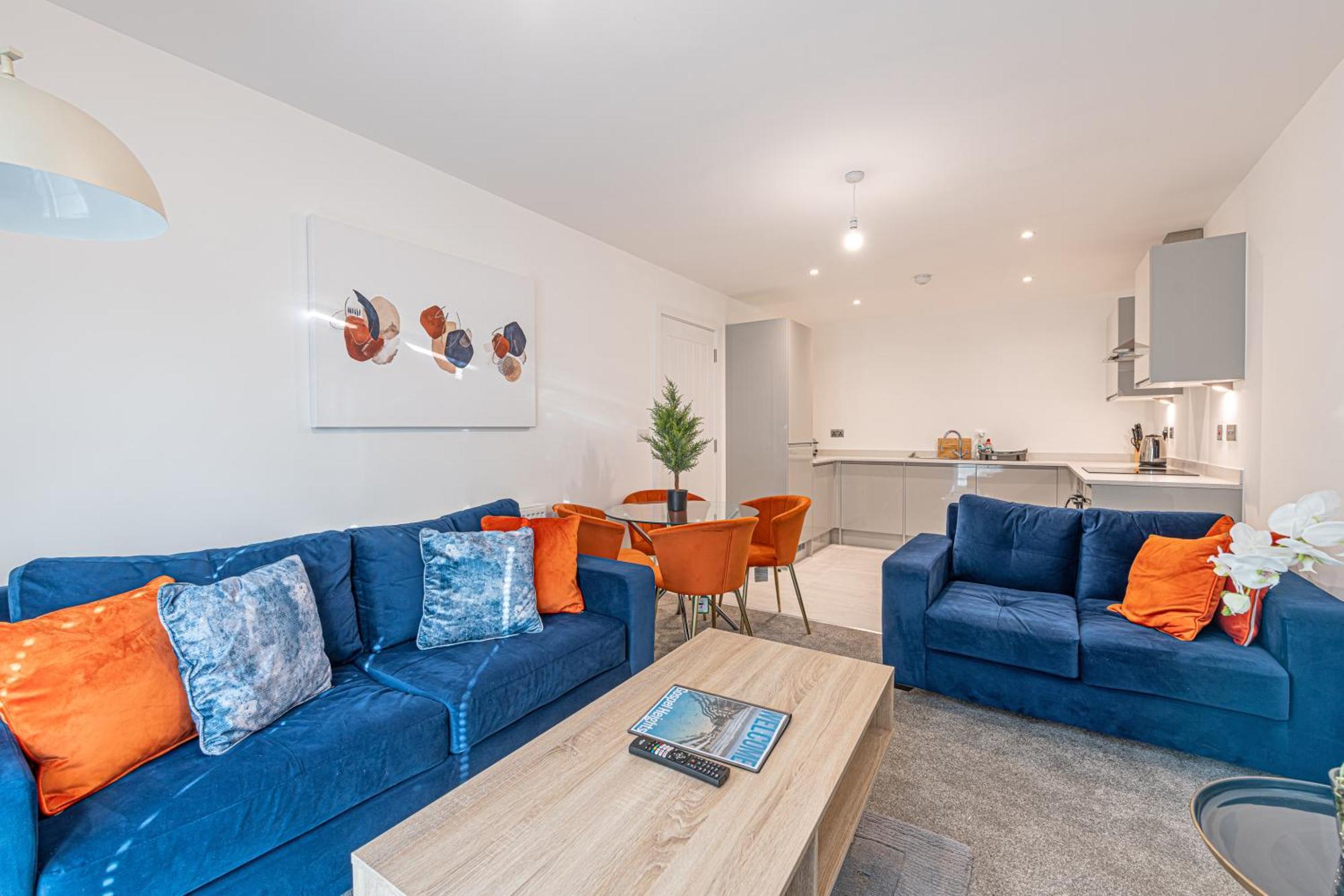 Gospel Heights Luxury Apartments With Parking Хесуолл Экстерьер фото