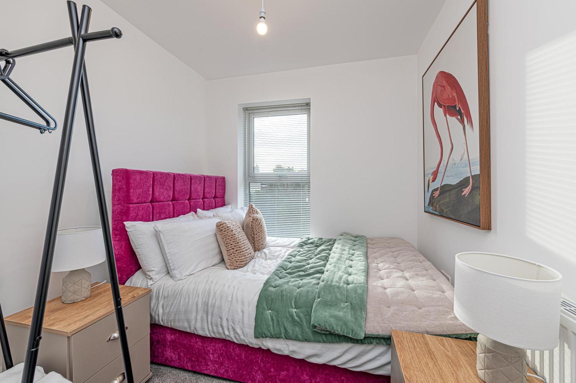 Gospel Heights Luxury Apartments With Parking Хесуолл Экстерьер фото