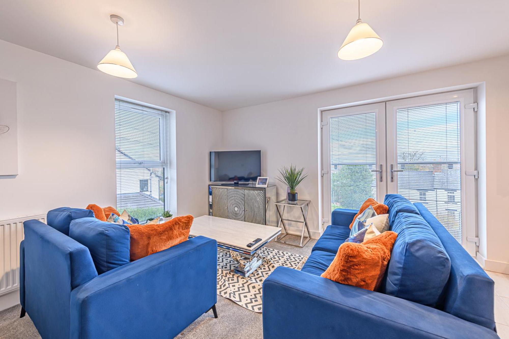 Gospel Heights Luxury Apartments With Parking Хесуолл Экстерьер фото